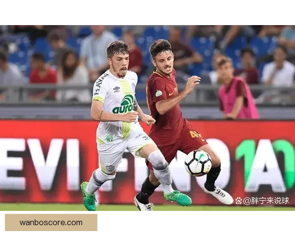 特温特2比1逆袭阿贾克斯 范罗伊泽鲁基进球锁定胜局