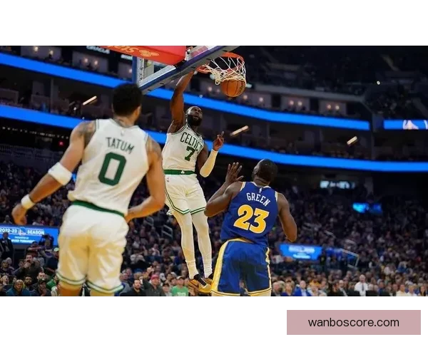 布朗赛季第33次得分30+平皮尔斯队史第5位置 称对战雷霆渴望胜利